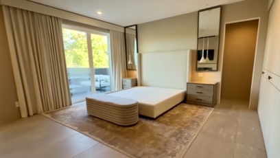 FOTO: Dům má několik ložnic.