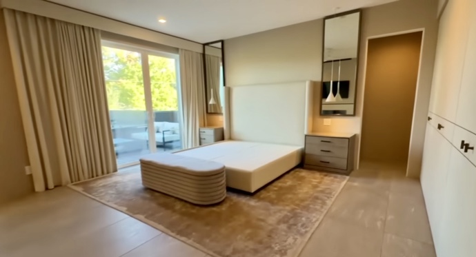 FOTO: Dům má několik ložnic. – stránka 1