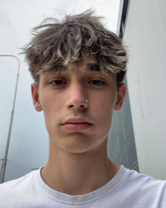 FOTO: Nikolas Držík. – stránka 2