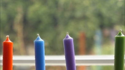 FOTO: Anna Geislerová vyrobila věnec.