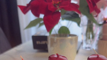 FOTO: Eva Perkausová zdobila věnec.