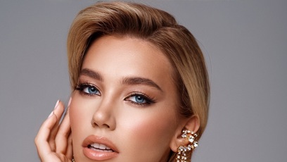 FOTO: Natálie Puškinová vyhrála Miss Earth 2025.