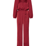 Po vzoru Adély Gondíkové můžete buď obléct ladící halenku či krátké sáčko a kalhoty, nebo obléct overal, který vám usnadní práci a můžete s ním snadno vrstvit. Tento kousek prodává značka MRS & HUGS za 3750 Kč.