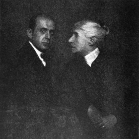 Charlotte na fotografie se synem Janem Masarykem. Kromě něj měla Charlotte ještě další tři děti, syna Herberta a dcery Alici a Olgu.