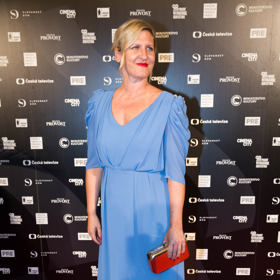 Je ale šťastná a neměnila by. Svým otevřeným přiznáním chtěla zaprvé zamezit šíření lží a zadruhé pomoci ženám, které touží po miminku a z různých důvodů nemohou otěhotnět.