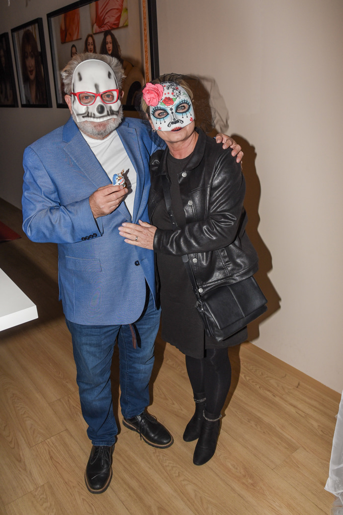 FOTO: Václav Upír Krejčí dorazil v masce. – stránka 3