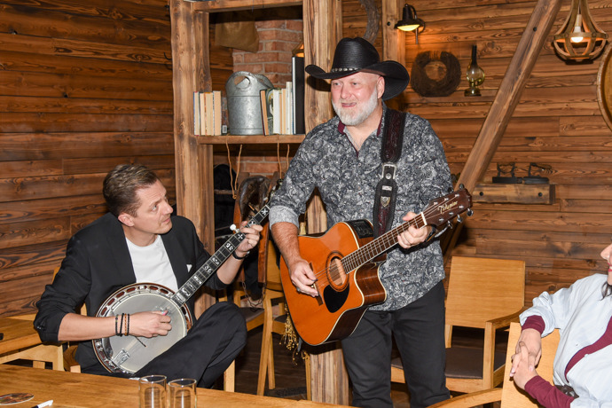 FOTO: Ondřej Ruml a Petr Kocman. – stránka 5