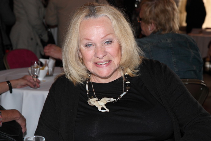 FOTO: Herečka Věra Křesadlová. – stránka 2