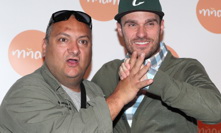 Moderátorská dvojice Patrik Hezucký a Leoš Mareš.