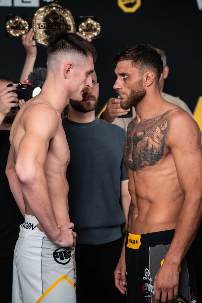 FOTO: Jeho soupeř nenavážil. – stránka 2