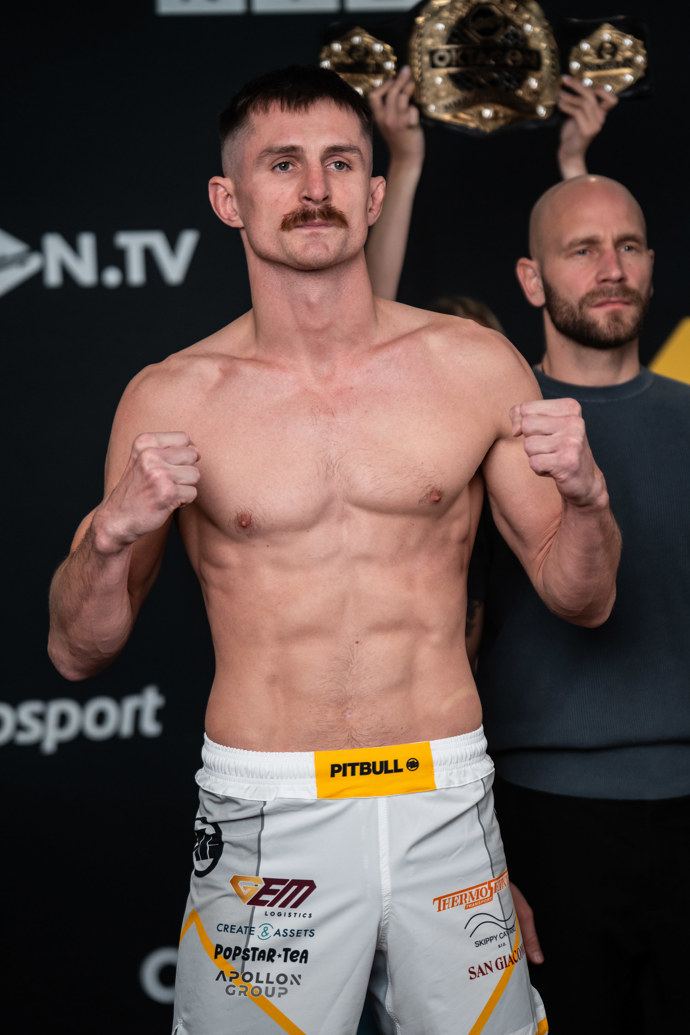 FOTO: Andrej Kalašnik byl naštvaný. – stránka 1