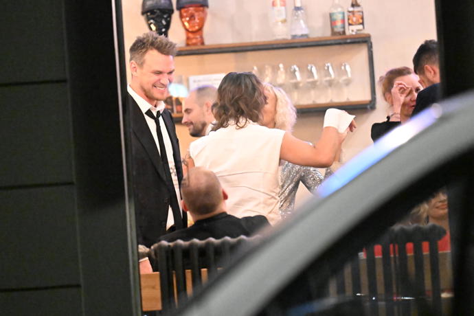 FOTO: Karin a Richard na tajné party po Slavících. – stránka 17