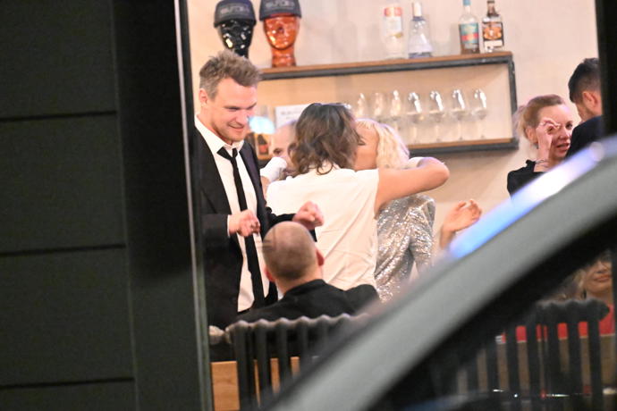 FOTO: Láska mezi nimi byla cítit na každém kroku. – stránka 16