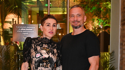 FOTO: Kateřina Kaira Hrachovcová a partner.