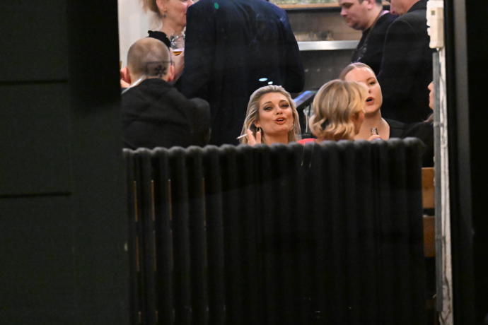 FOTO: Lucie Borhyová na akci. – stránka 15