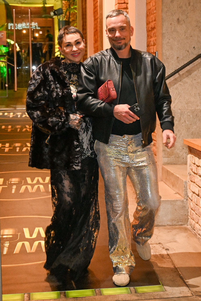 FOTO: Kateřina Hrachovcová s partnerem. – stránka 2