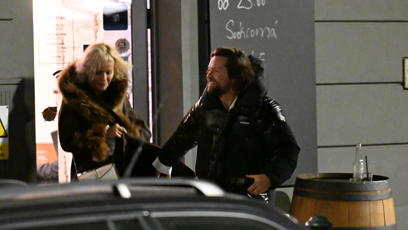 FOTO: Manželé odcházeli dobře naladěni.