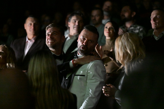 FOTO: Záběry z filmu Řepku viditelně zasáhly. – stránka 6