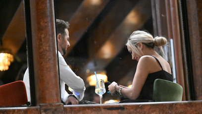 FOTO: Denisa se svou novou známostí.