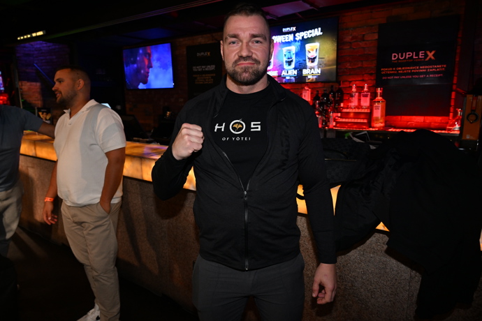 FOTO: Karlose Bendu čeká jeden z jeho nejtěžších zápasů. – stránka 4