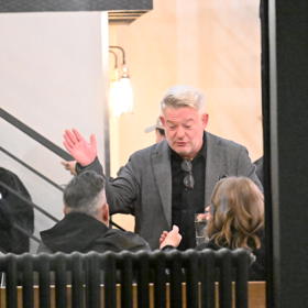 Aleš Háma pravděpodobně obhajoval své vtipy.