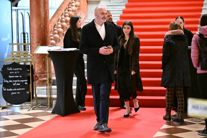 FOTO: René Decastelo je trojnásobný otec. – stránka 4