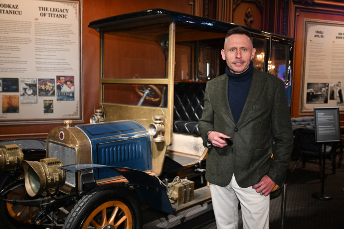 FOTO: Jan Tuna. – stránka 29