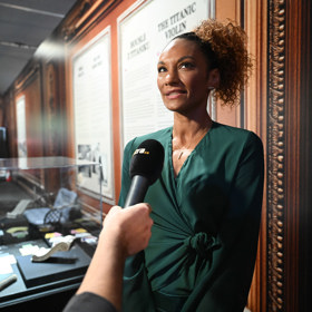 Lejla si pochvaluje velkou rodinu, dohromady mají kolem sebe šest dětí.