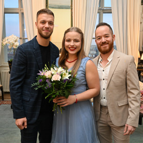 Martina Ptáčková se svým bratrem a partnerem. 