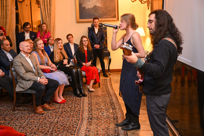 FOTO: Křest knihy Martiny Ptáčkové. – stránka 7