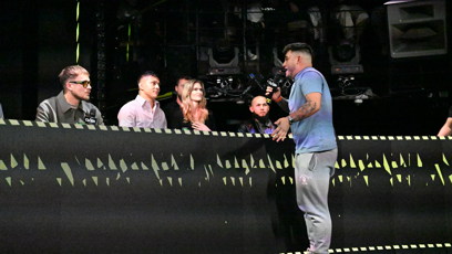 FOTO: Samir následně šel na pódiu.