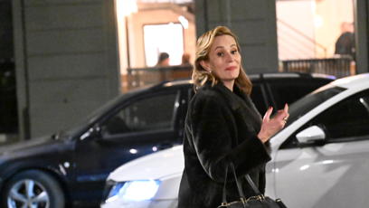 FOTO: Monika Absolonová při odchodu.