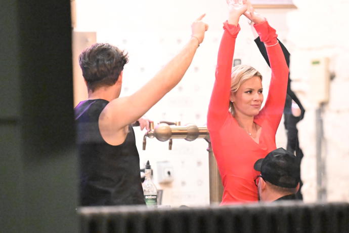 FOTO: Sexy tanec v podání Solaříkové. – stránka 24