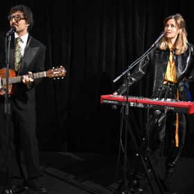 Emma Smetana a Jordan Haj během vystoupení.