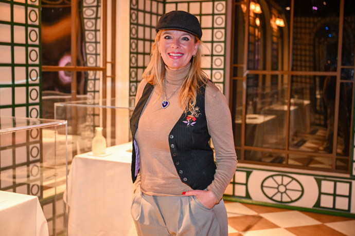 FOTO: Herečka Lucie Benešová. – stránka 43