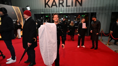 FOTO: Milan Peroutka dorazil v dobrém rozmaru.