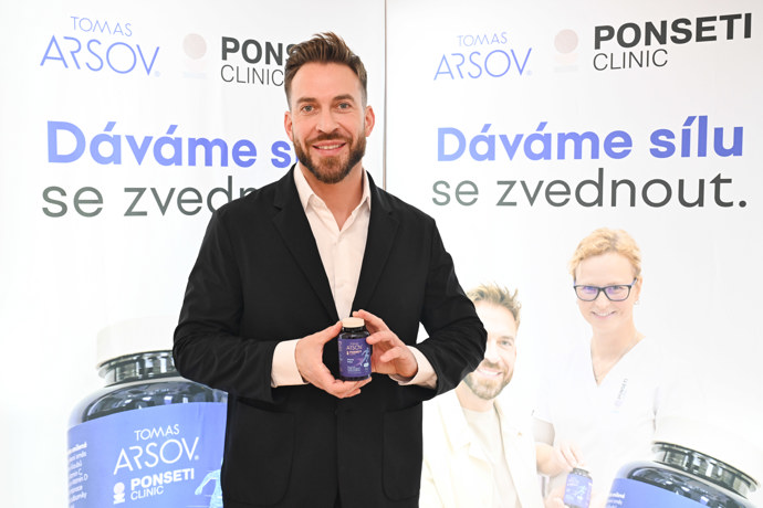 FOTO: Tomáš Arsov představil svůj nový produkt. – stránka 4