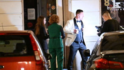 FOTO: Tomáš Řepka před KU barem.