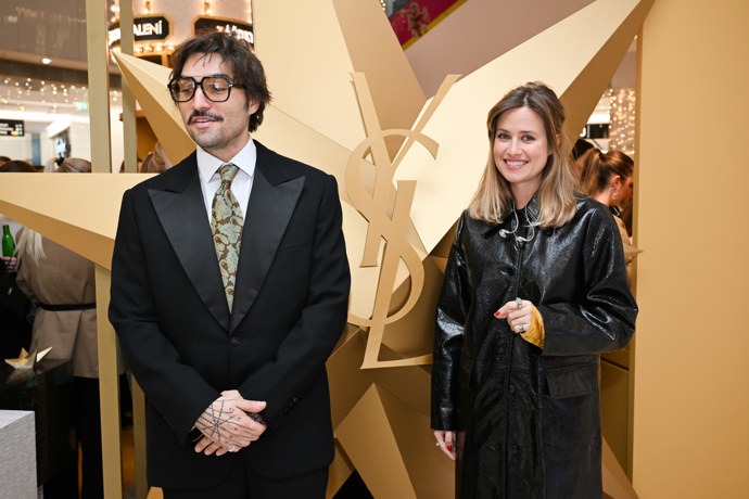 FOTO: Jordan Haj se neuvěřitelně podobá amerického herci. – stránka 4