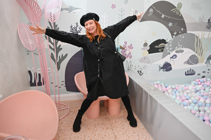 FOTO: Bára Štěpanová je nejspíše stále duší dítětem. – stránka 16