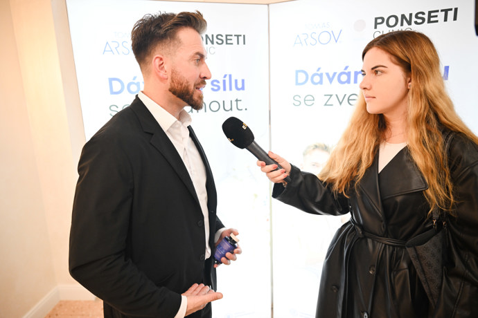 FOTO: Tomáš Arsov v rozhovoru pro eXtra.cz. – stránka 1
