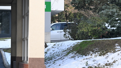 FOTO: Leoš Mareš přijel do nemocnice za Patrikem Hezuckým.