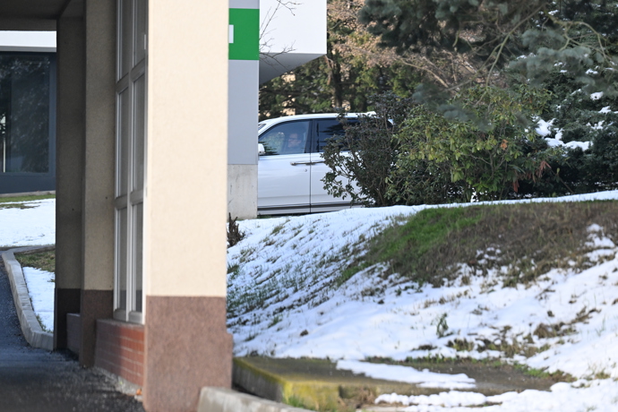 FOTO: Leoš Mareš přijel do nemocnice za Patrikem Hezuckým. – stránka 101