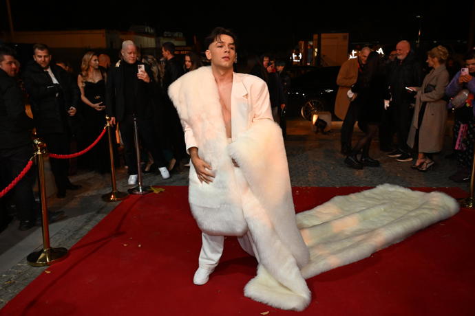 FOTO: Nepřehlédnutelný Jan Bendig. – stránka 18