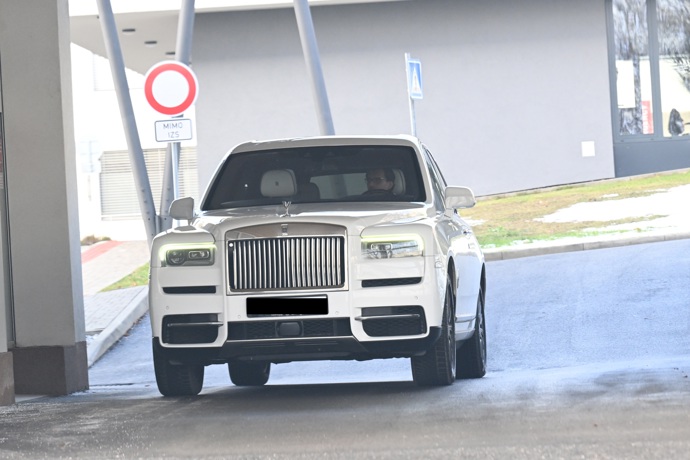 FOTO: Leoš Mareš přijel do nemocnice ihned po ranní show. – stránka 91