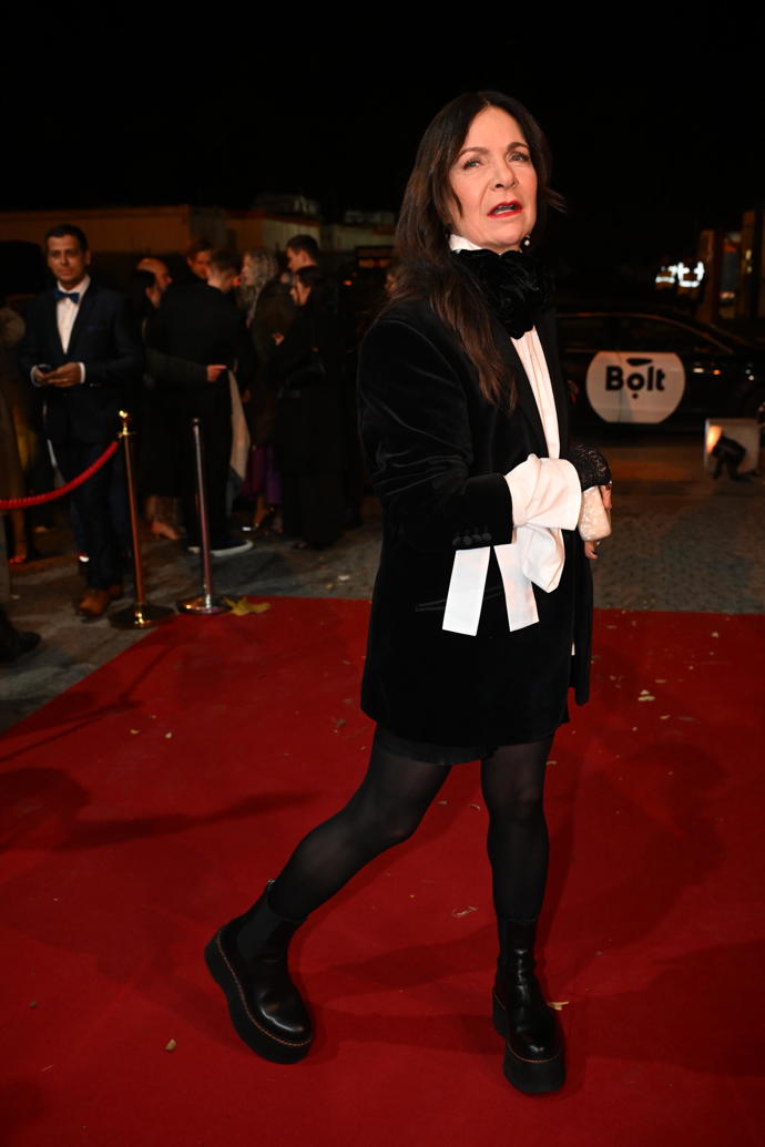 FOTO: Anna K. v dobrém rozmaru. – stránka 7