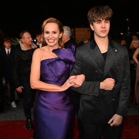 Moniku Absolonovou doprovázel Jakub Svoboda. 