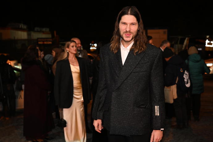 FOTO: Zpěvák Marcell nemohl chybět. – stránka 19