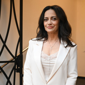 Lucie Bílá zazpívá na plese.