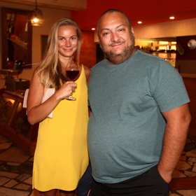 Patrik Hezucký s partnerkou.